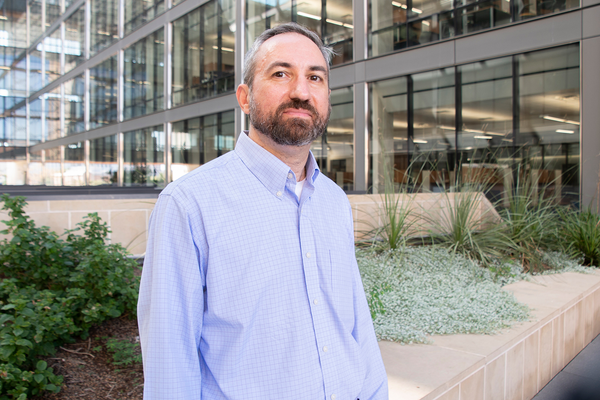 Emanuel Tutuc, University of Texas, Austin