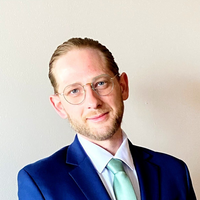 Headshot photo of speaker