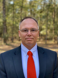 Headshot photo of speaker