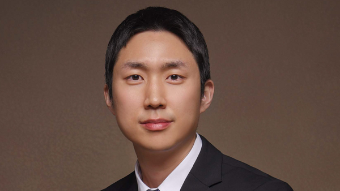 Headshot photo for seminar