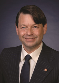 Headshot of Jay Hendricks