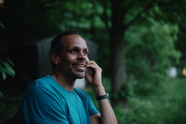 Ross Gay's headshot