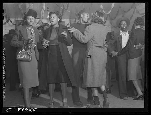 blues dancing
